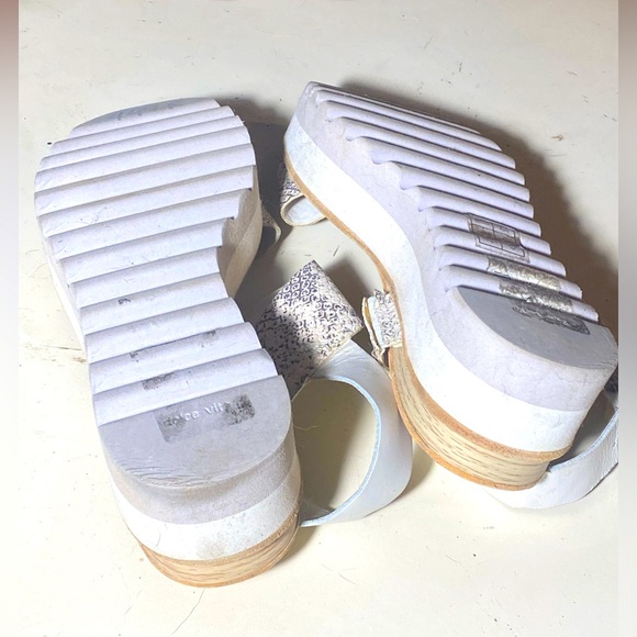 Dolce Vita “Moxie Snakeskin” Sandal Size 8 - Picture 3 of 6